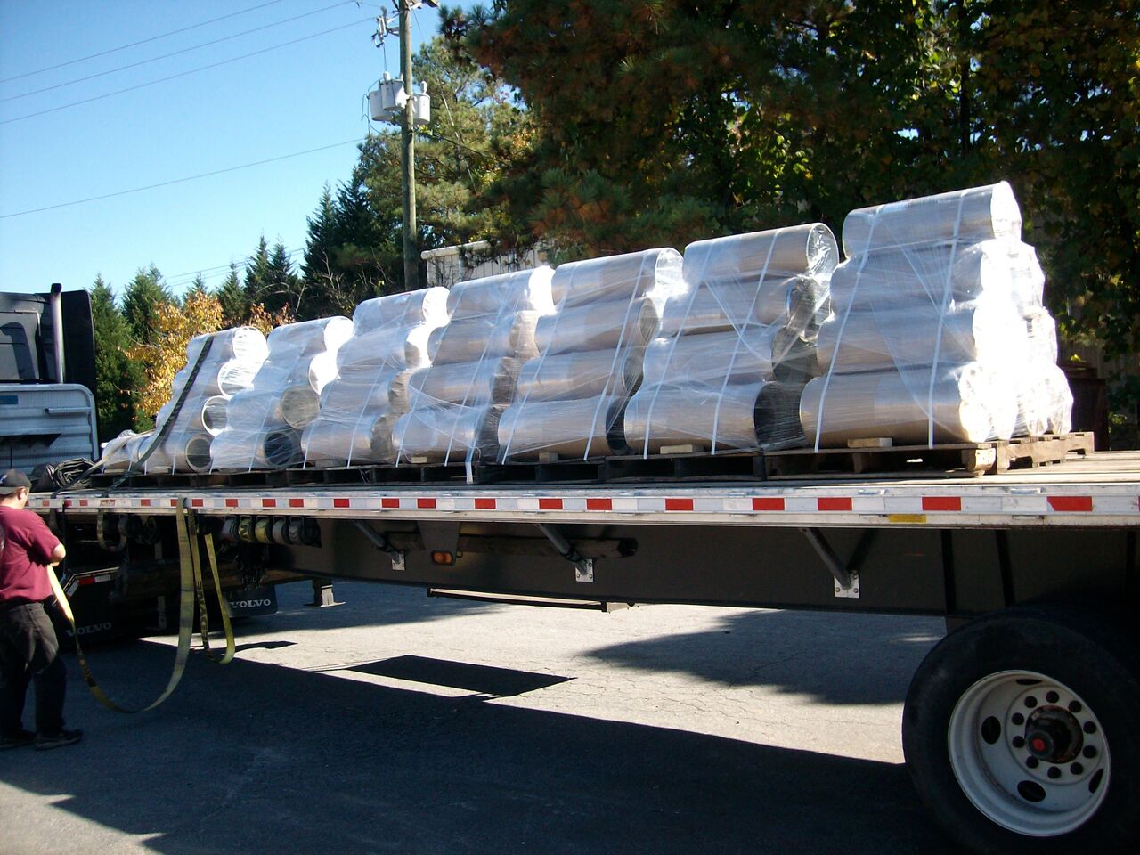 Bollards Packaged to Protect in Transit